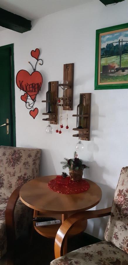 Ilkicev Kucerak Apartman เวิร์ดนิค ภายนอก รูปภาพ